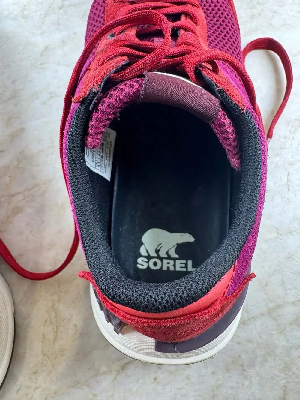Sorel Kinetic Rush Sneakers Womens 8.5 Red Mesh Lace Up Athletic Shoes NL3516
